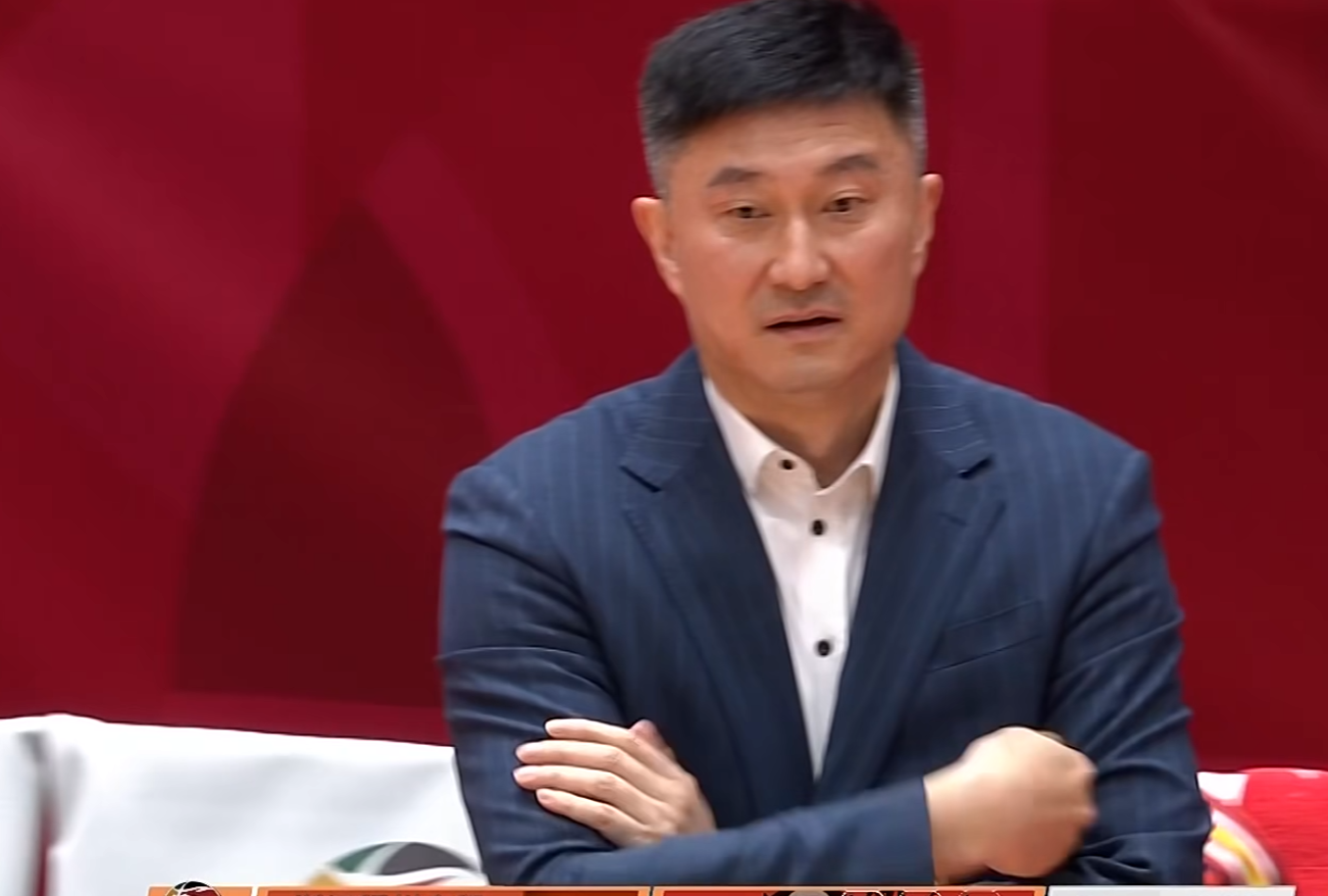 咪咕直播-3消息！杜锋深夜发声，焦泊乔被辽篮球迷辱骂，朱芳雨买断王少杰