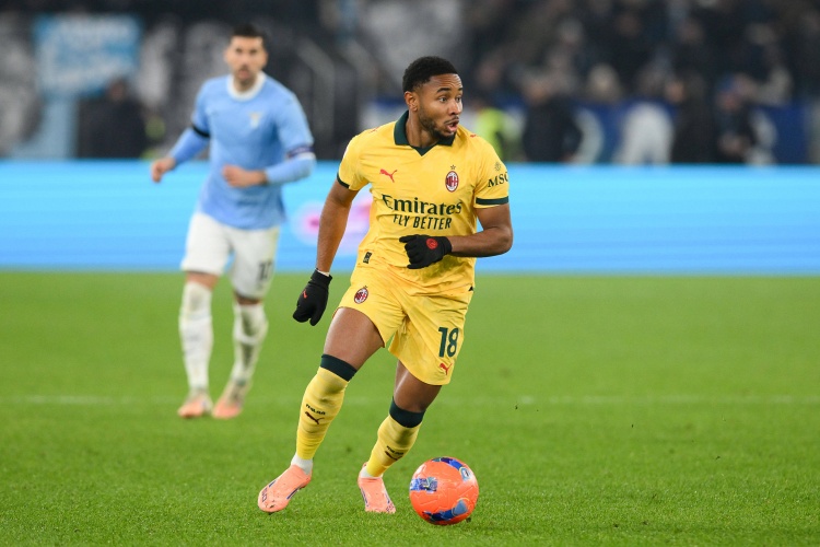 欧冠直播-共和报：费内巴切准备为恩昆库提供700万欧年薪，他在米兰500万欧